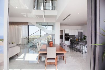 2423e67a-6fc1-47ae-be0c-79e69a230bec