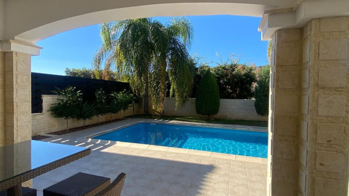 Image No.16-3 Bed House for sale