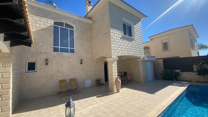 Image No.4-3 Bed House for sale