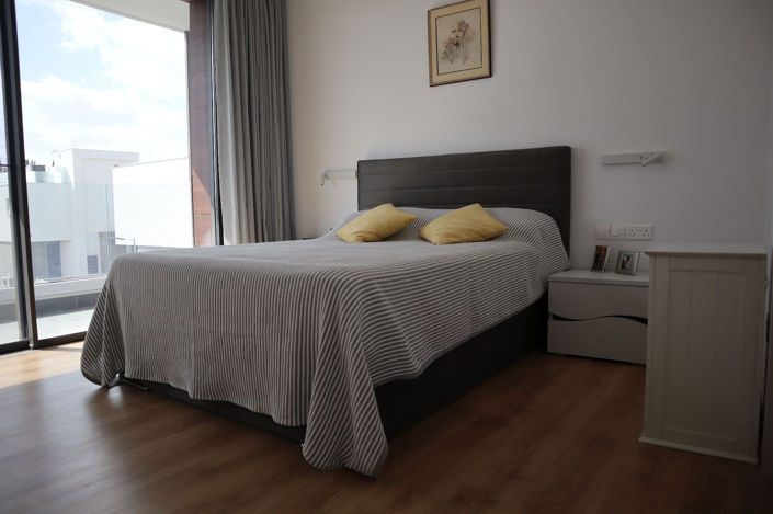 Image No.24-3 Bed House for sale