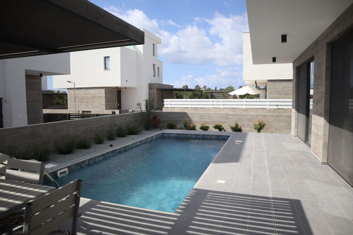 Image No.6-3 Bed House for sale