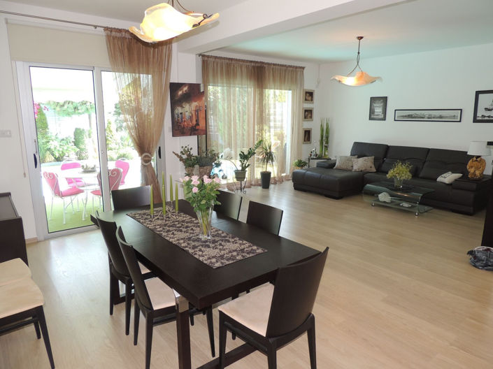 Image No.5-Maison de 4 chambres à vendre à Limassol