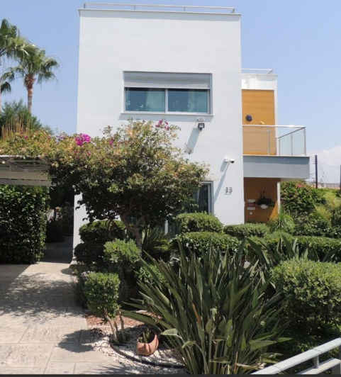 Image No.6-Maison de 5 chambres à vendre à Limassol