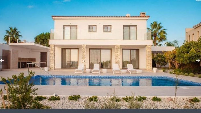 Image No.2-Maison de 4 chambres à vendre à Paphos