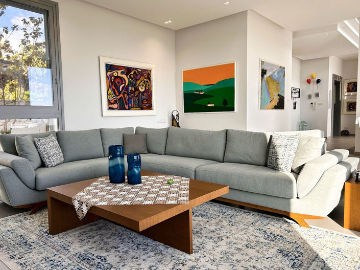 Image No.10-7 Bed House for sale