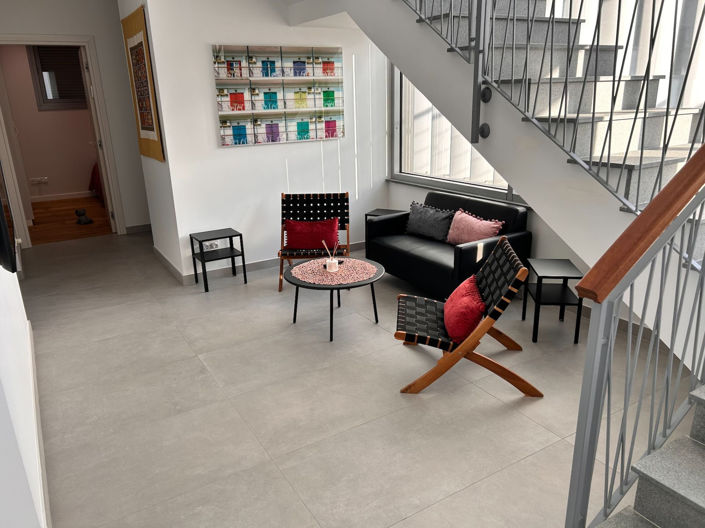 Image No.32-7 Bed House for sale