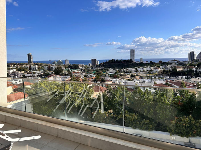 Image No.36-7 Bed House for sale