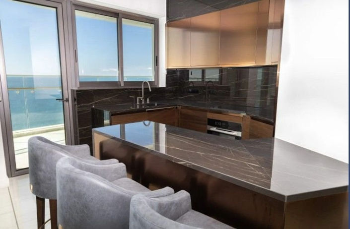 Image No.13-4 Bed Apartment for sale