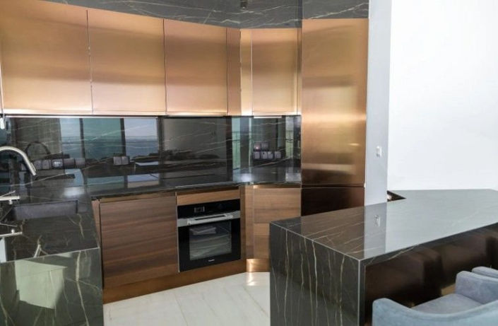 Image No.15-4 Bed Apartment for sale