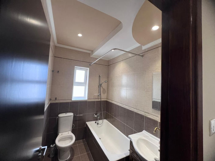 Image No.13-3 Bed Apartment for sale