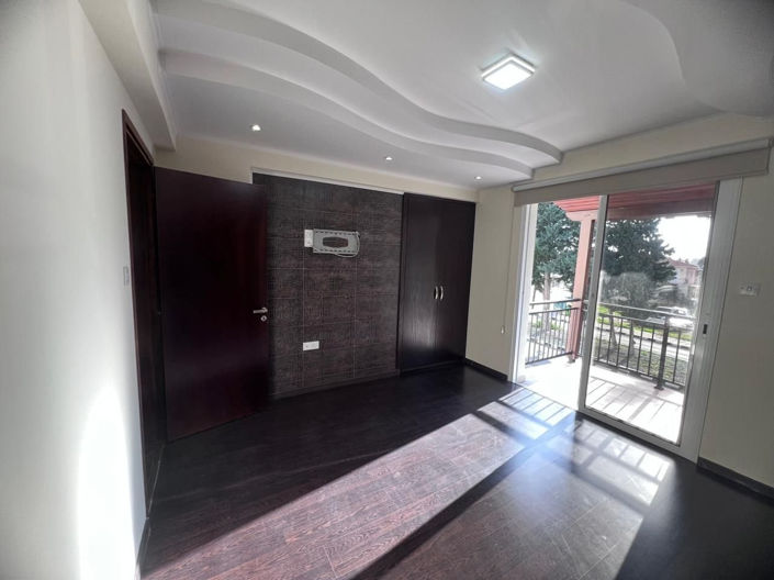 Image No.16-3 Bed Apartment for sale