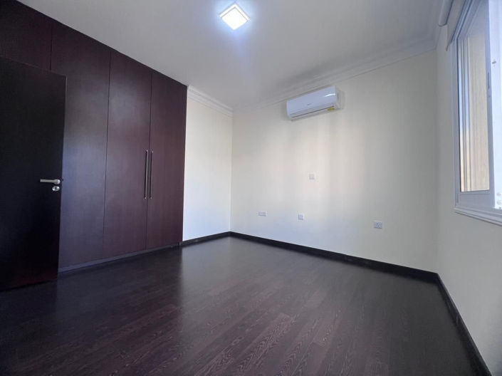 Image No.9-3 Bed Apartment for sale