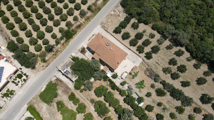 Image No.4-Maison de 5 chambres à vendre à Goudhi