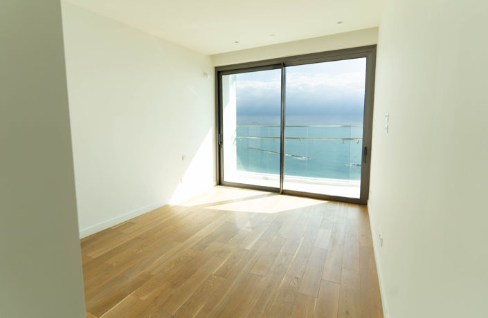 Image No.15-4 Bed Apartment for sale