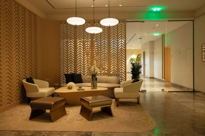 Image No.19-Appartement de 2 chambres à vendre à Mouttagiaka