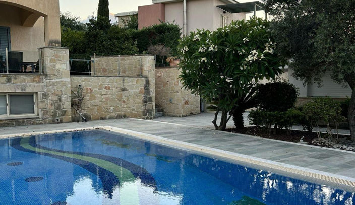 Image No.2-Villa de 3 chambres à vendre à Lachi