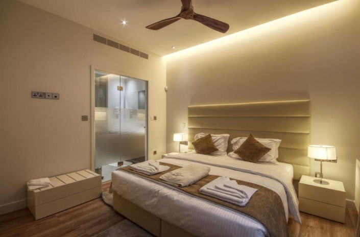 Image No.18-6 Bed House for sale