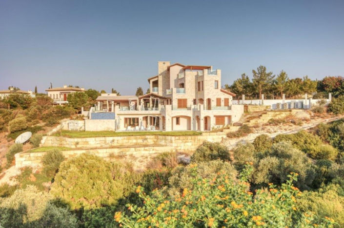 Image No.4-6 Bed House for sale