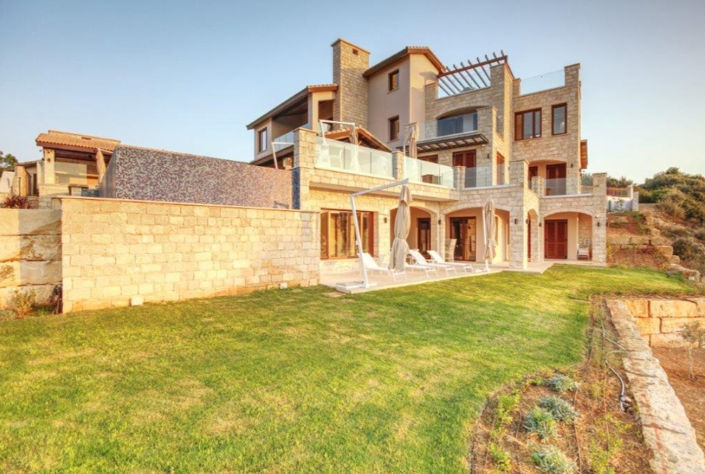 Image No.5-6 Bed House for sale