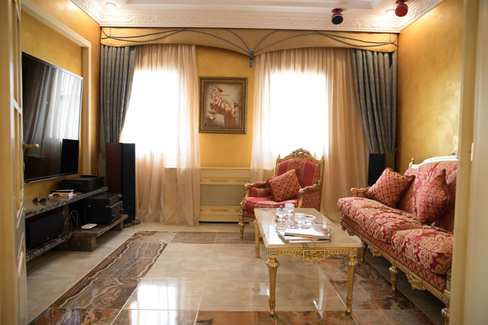 Image No.12-6 Bed House for sale