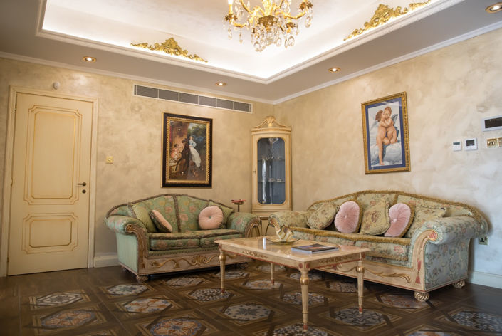 Image No.13-6 Bed House for sale