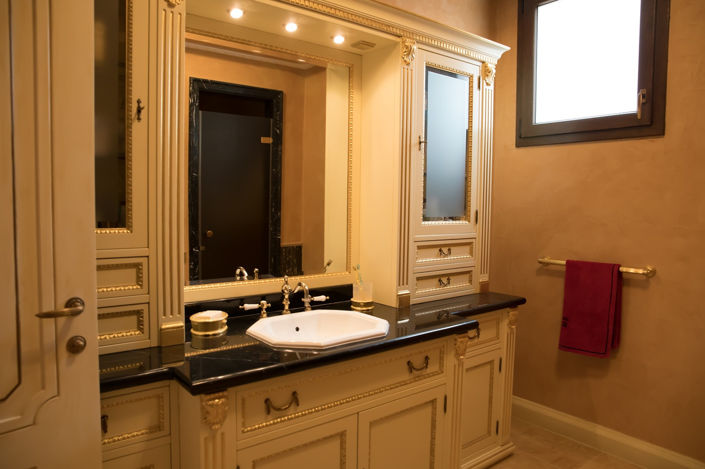 Image No.18-6 Bed House for sale