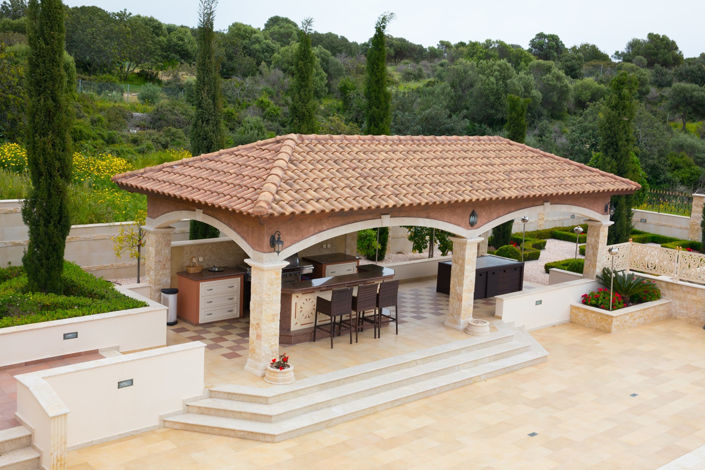 Image No.5-6 Bed House for sale