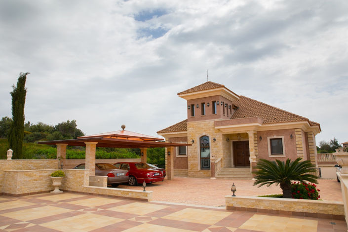 Image No.6-6 Bed House for sale