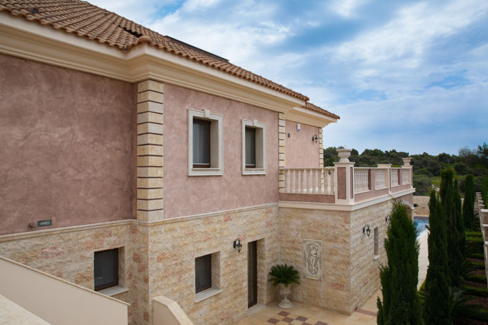 Image No.7-6 Bed House for sale