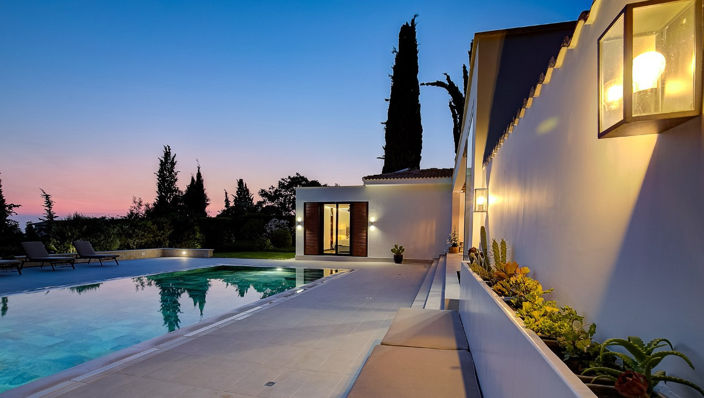 Image No.10-4 Bed House for sale