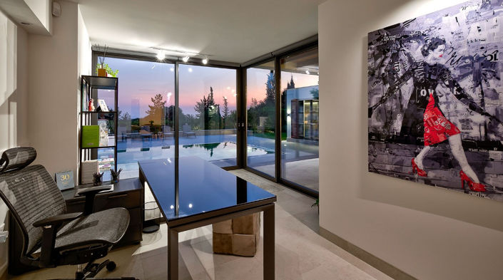 Image No.21-4 Bed House for sale