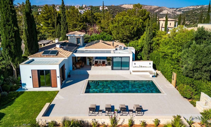 Image No.3-4 Bed House for sale