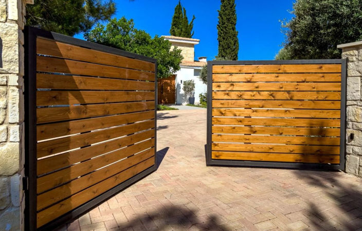 Image No.4-4 Bed House for sale