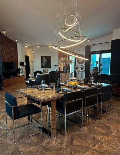 Image No.16-6 Bed House for sale