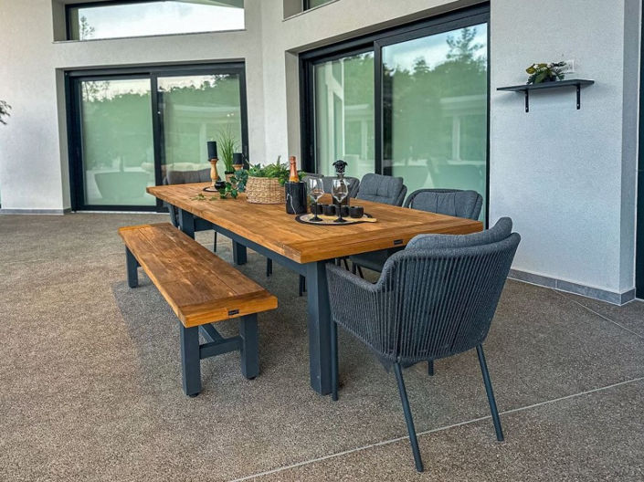 Image No.17-6 Bed House for sale