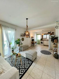 1 - Universal, Appartement