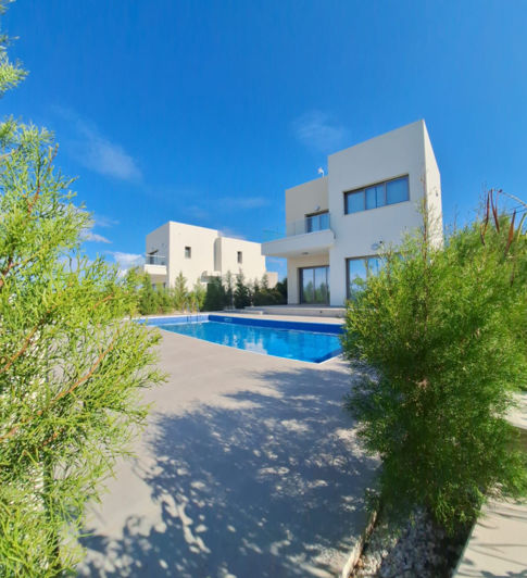 Image No.1-2 Bed House for sale