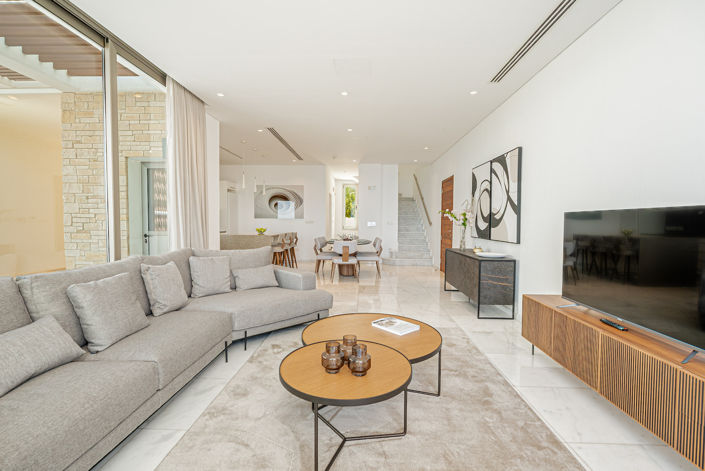 Image No.16-4 Bed House for sale