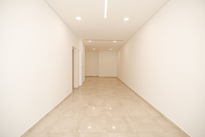 Image No.17-4 Bed House for sale