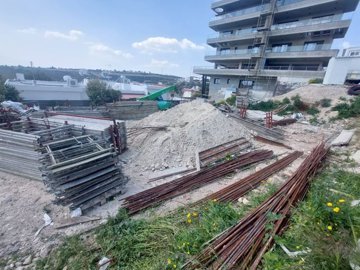 2704b30f-134b-4131-ab6c-df732d51fca1