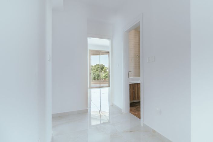 Image No.19-3 Bed Apartment for sale