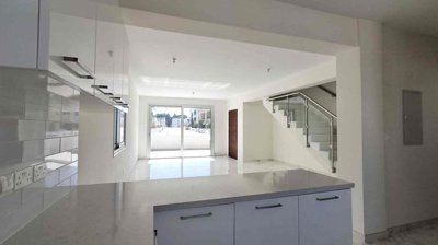 56f3763f-af1b-42fd-8aa9-c92b57052990