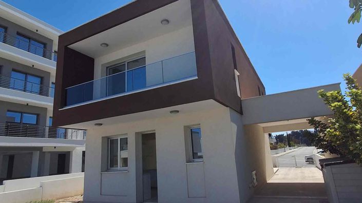 Image No.27-3 Bed House for sale