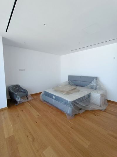 Image No.22-4 Bed House for sale