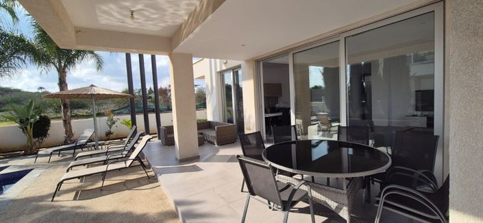 Image No.10-3 Bed House for sale