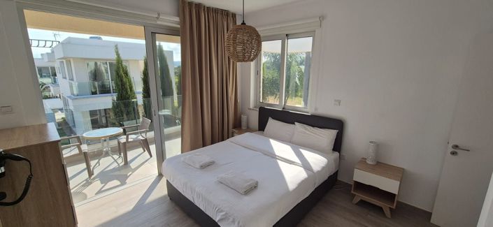 Image No.26-3 Bed House for sale