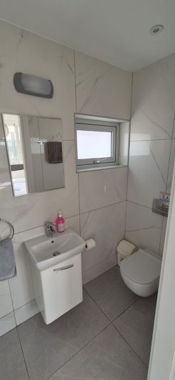 Image No.28-3 Bed House for sale