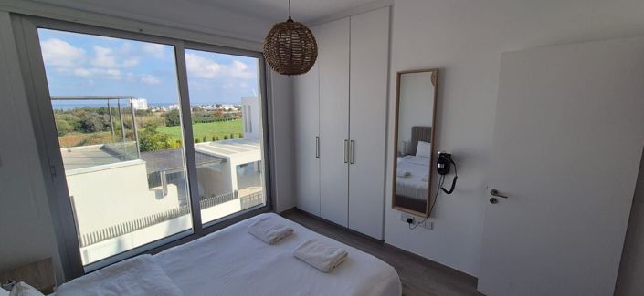 Image No.30-3 Bed House for sale