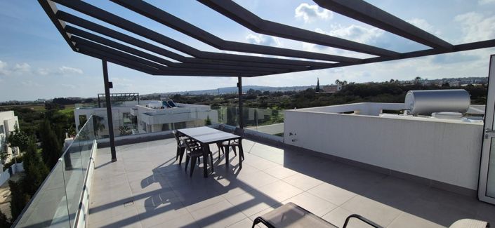 Image No.8-3 Bed House for sale