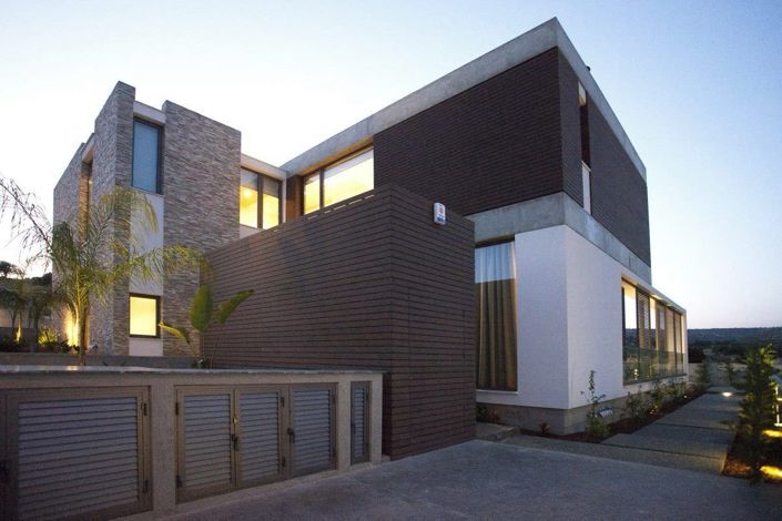 Image No.4-5 Bed House for sale